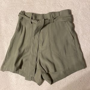 DO+BE olive green high waisted shorts. Small